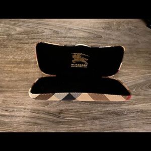 Burberry eye glasses case